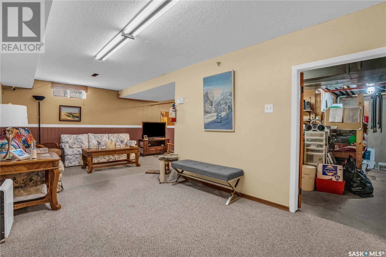 Photo 33 of 226 Hansen Drive, Regina SK