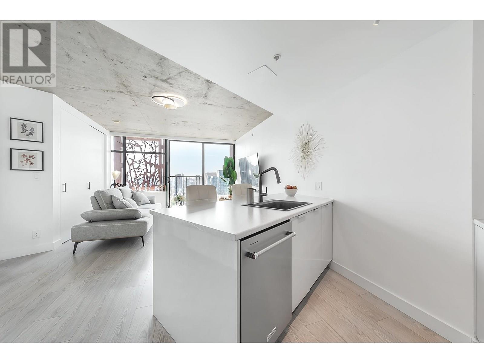 Photo 10 of 3209 128 W Cordova Street, Vancouver BC
