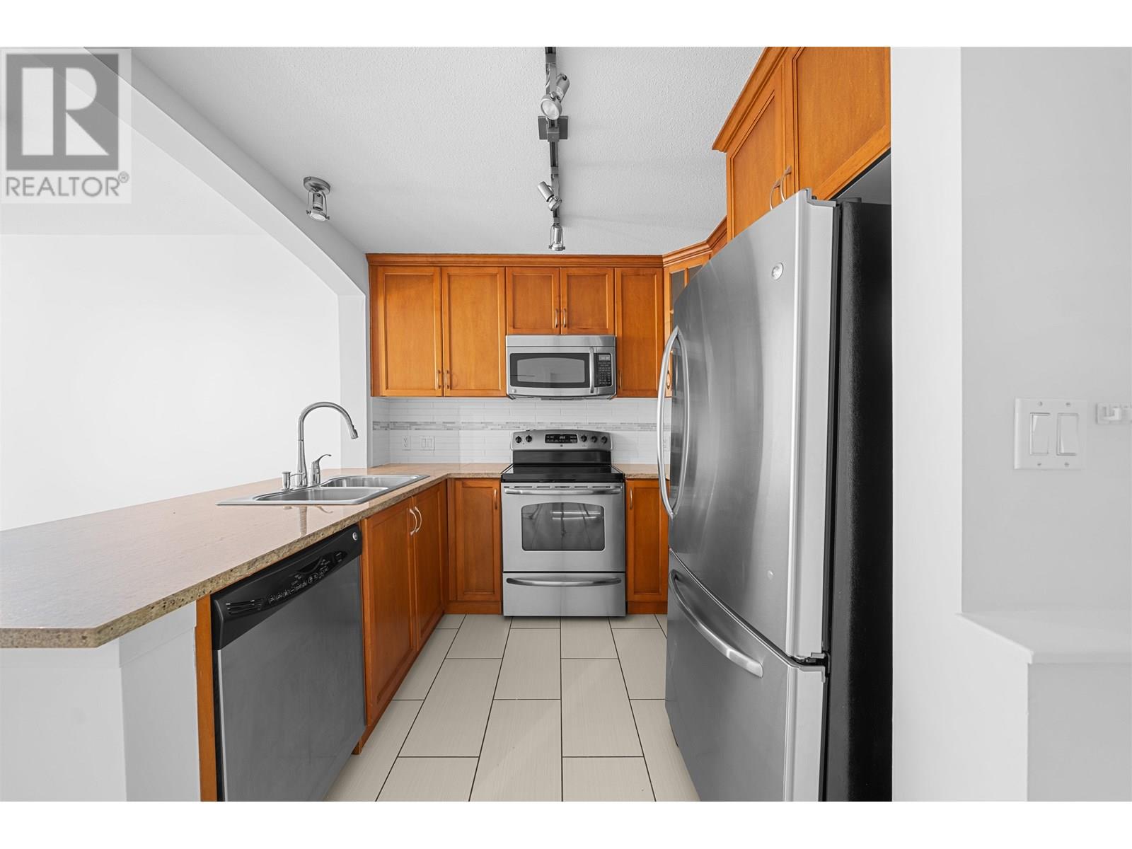Photo 17 of 212 7478 Byrnepark Walk, Burnaby BC