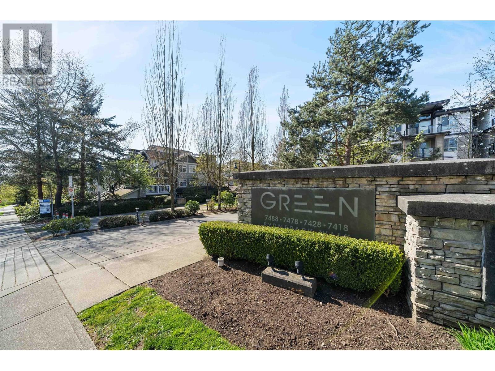 Photo 7 of 212 7478 Byrnepark Walk, Burnaby BC