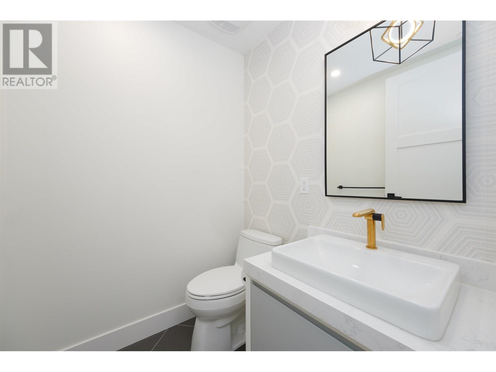 3172 W 26TH AVENUE, Vancouver