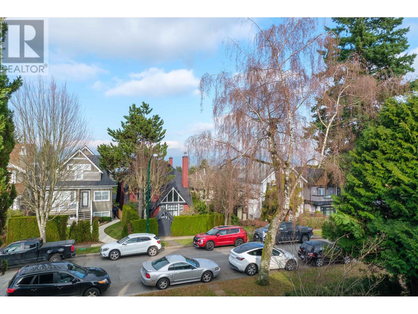 3172 W 26TH AVENUE, Vancouver