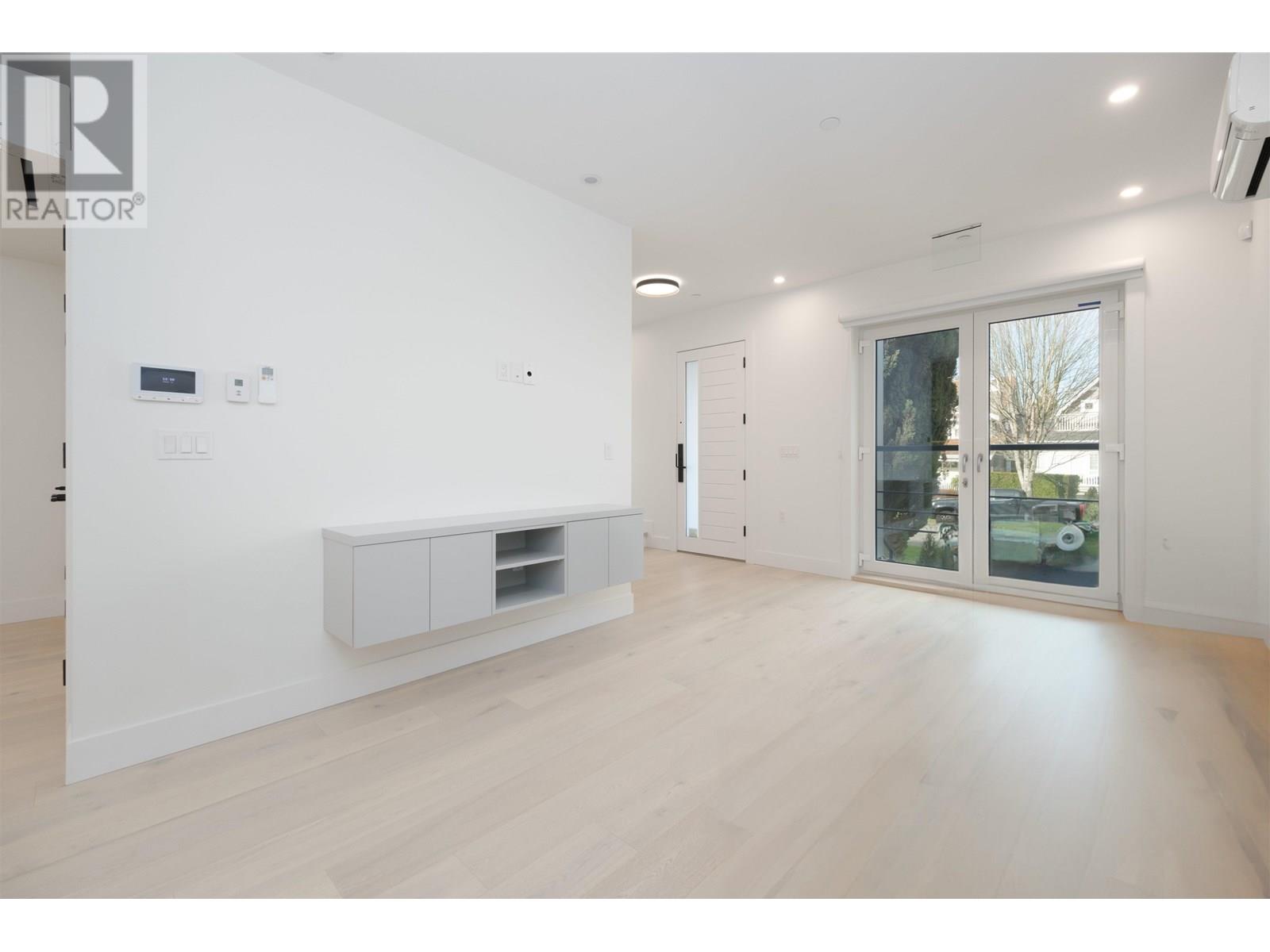 3172 W 26TH AVENUE, Vancouver