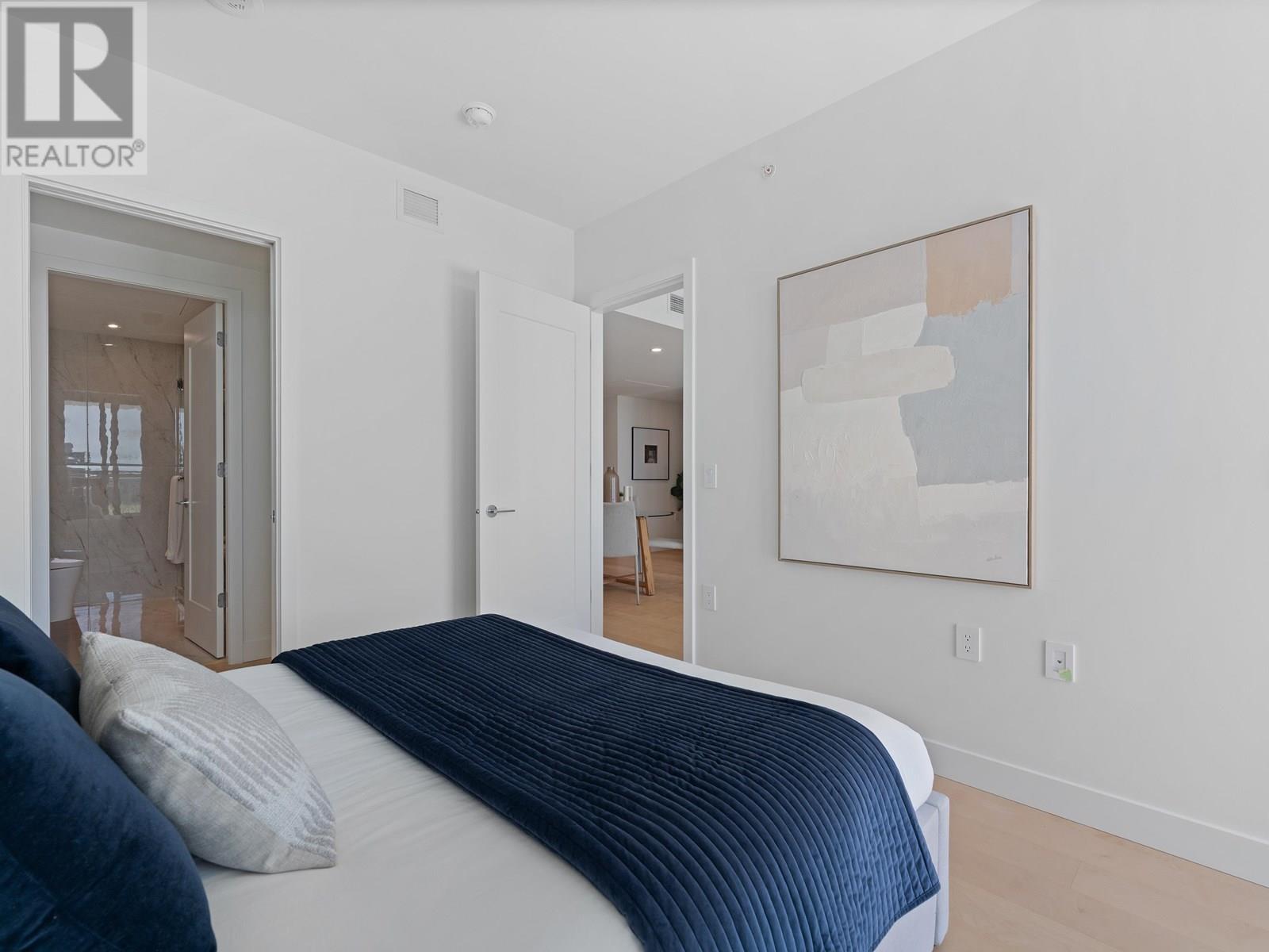 Photo 38 of 407 135 E 13 Street, North Vancouver BC
