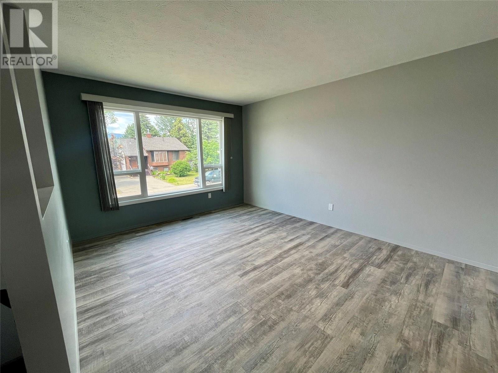 Photo 10 of 80 Sukunka Place, Tumbler Ridge BC