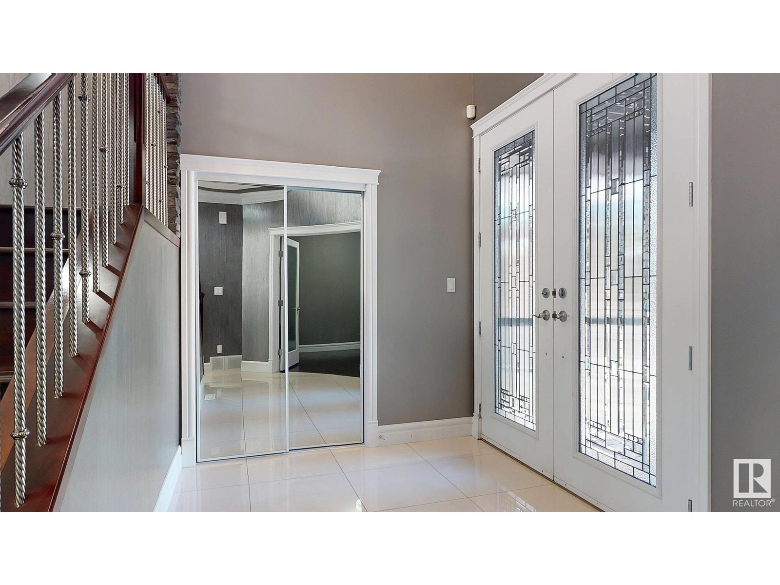 Photo 5 of 475 Allard Bv Sw, Edmonton AB
