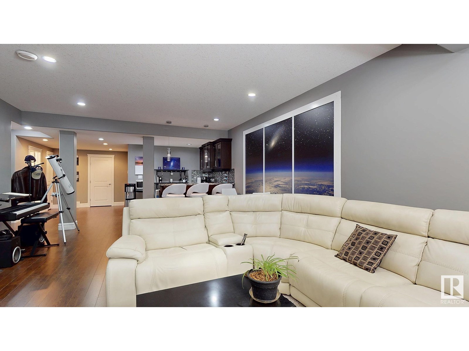 Photo 33 of 475 Allard Bv Sw, Edmonton AB