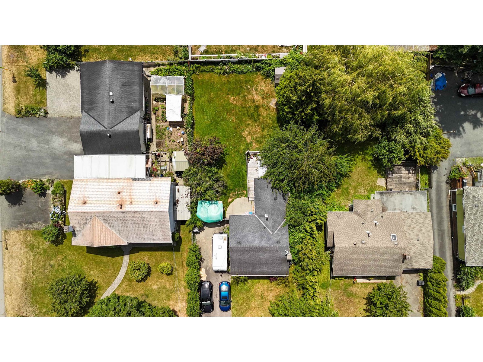 Photo 8 of 17878 60 Avenue, Surrey BC