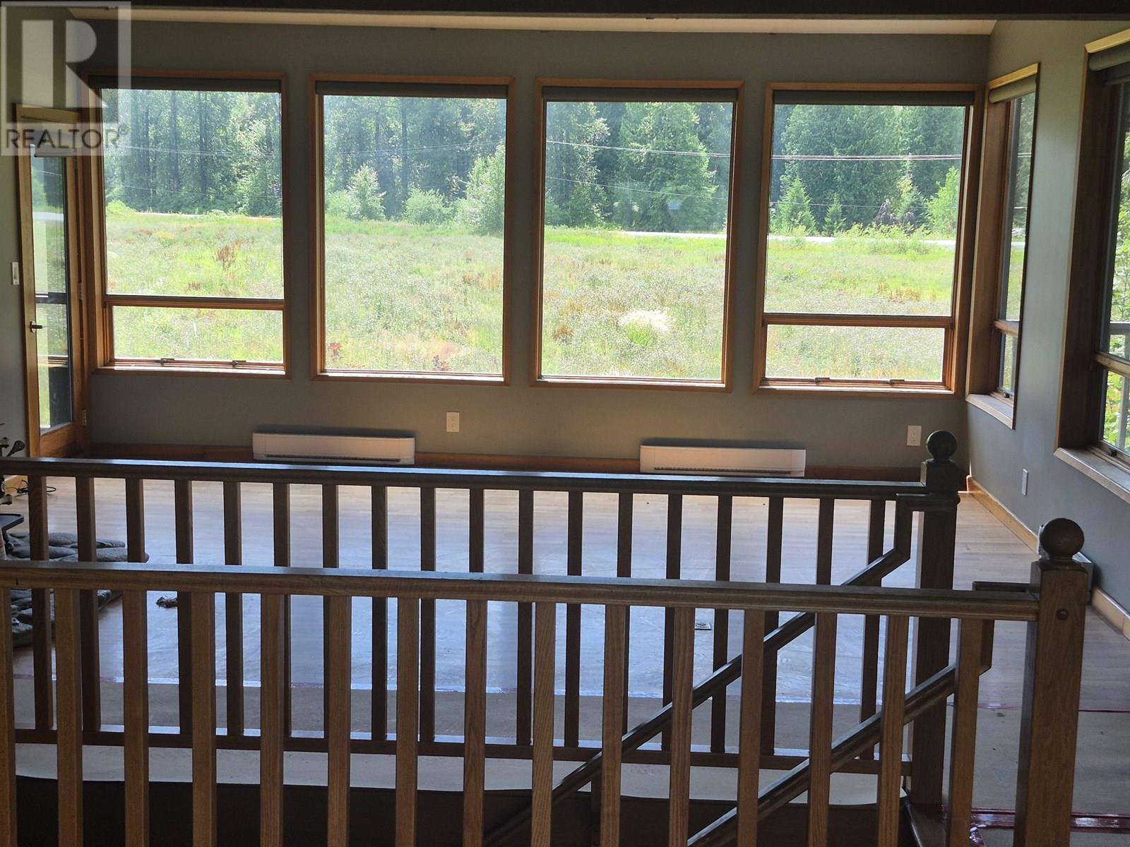8184 PEMBERTON MEADOWS ROAD, Pemberton