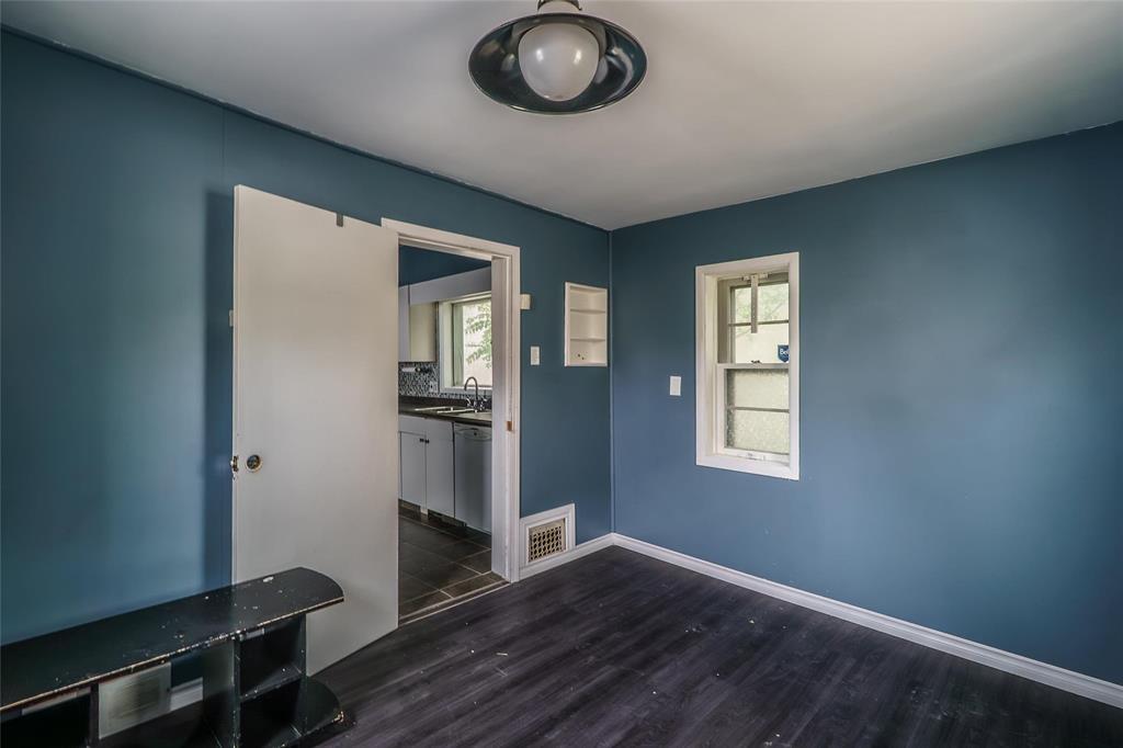 Photo 13 of 143 Enfield Crescent, Winnipeg MB