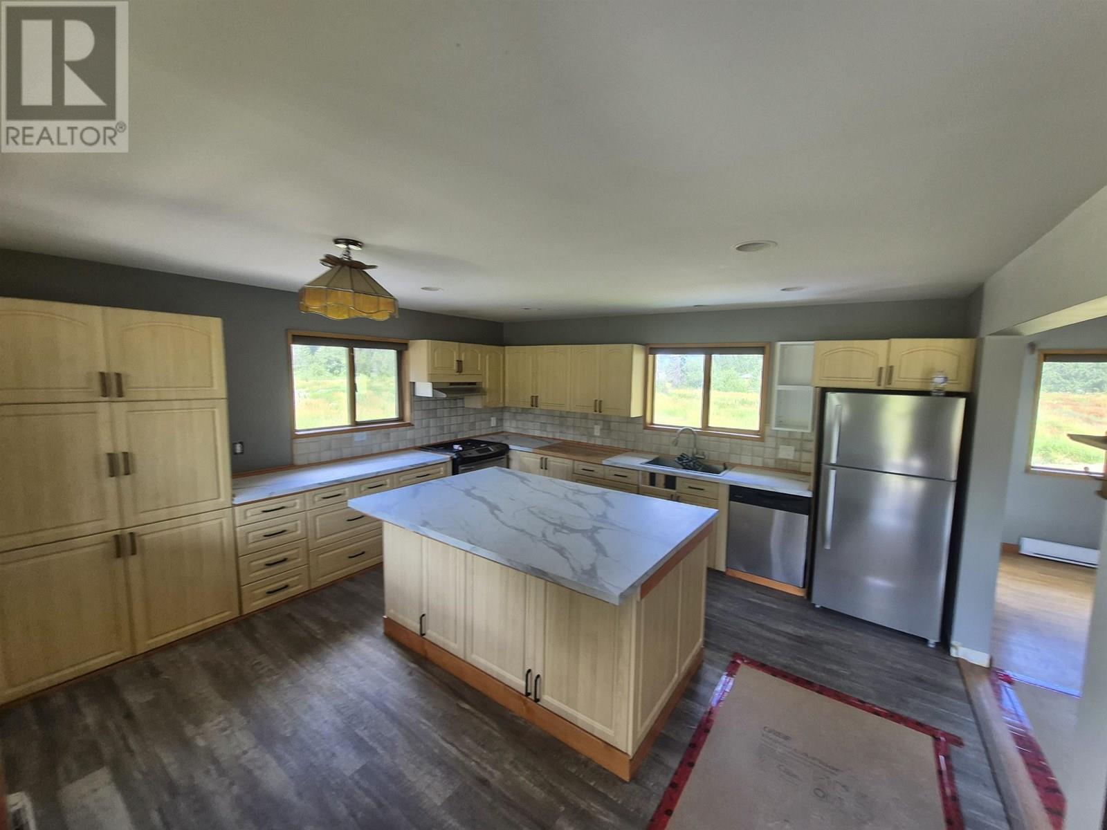 8184 PEMBERTON MEADOWS ROAD, Pemberton