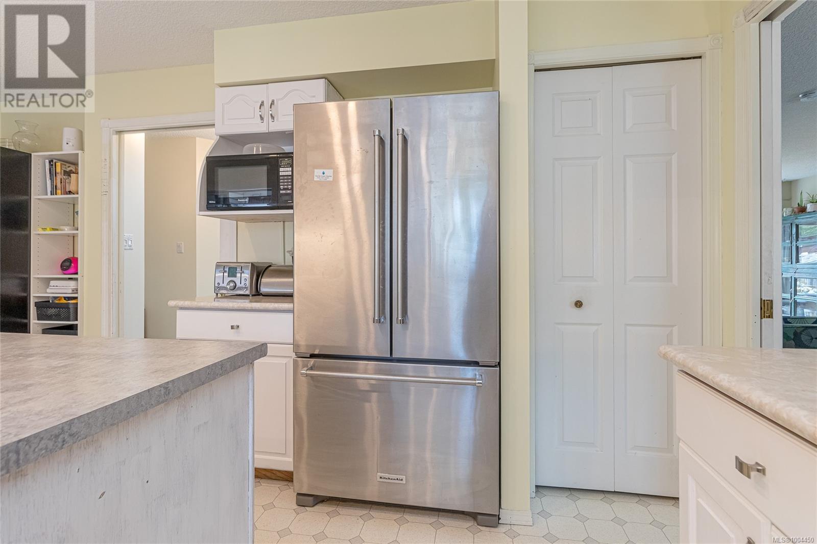 Photo 8 of 1828 Latimer Rd, Nanaimo BC