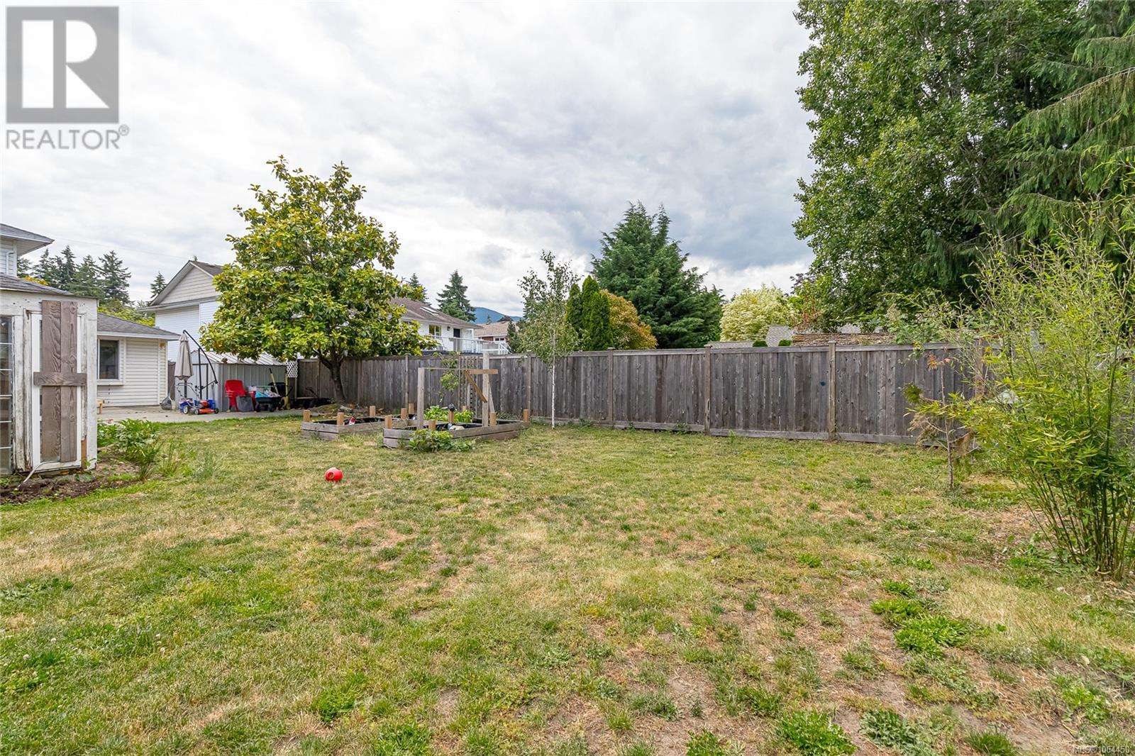 Photo 25 of 1828 Latimer Rd, Nanaimo BC