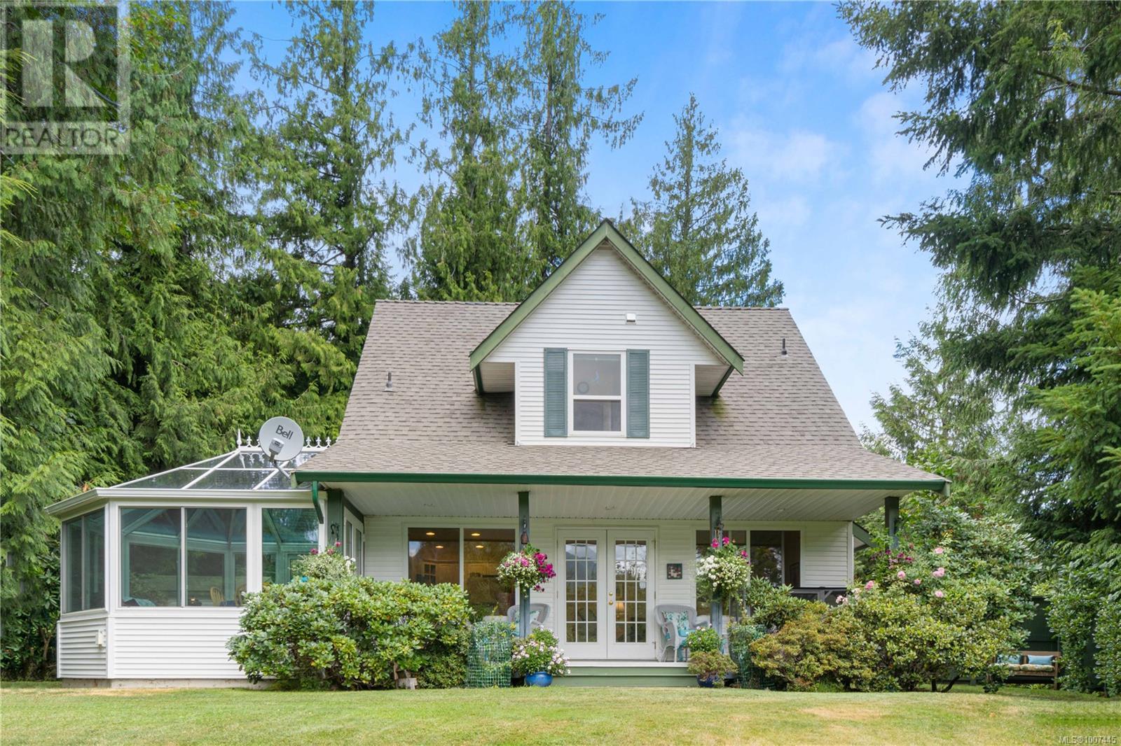 Photo 18 of 1651 Abbey Rd, Qualicum Beach BC