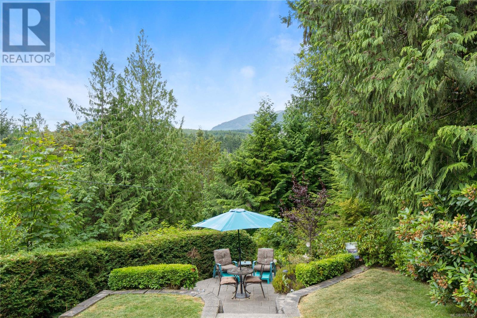 Photo 16 of 1651 Abbey Rd, Qualicum Beach BC