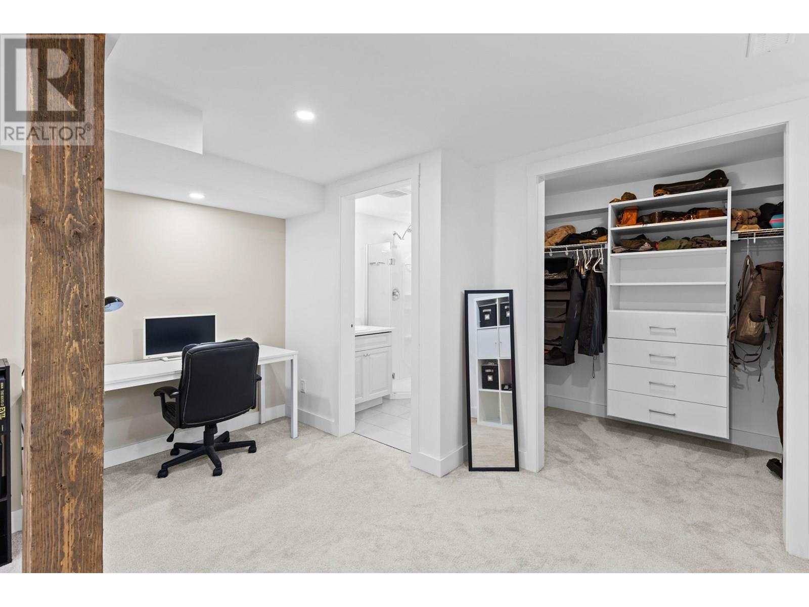 7207 Tucelnuit Drive, Oliver