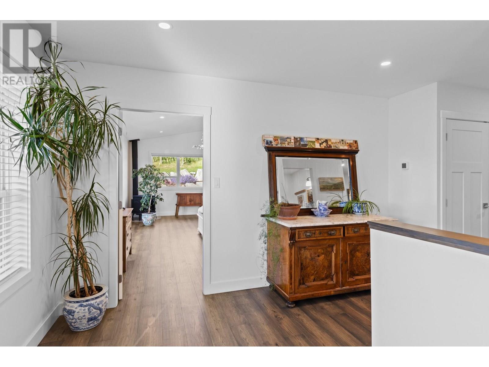 7207 Tucelnuit Drive, Oliver