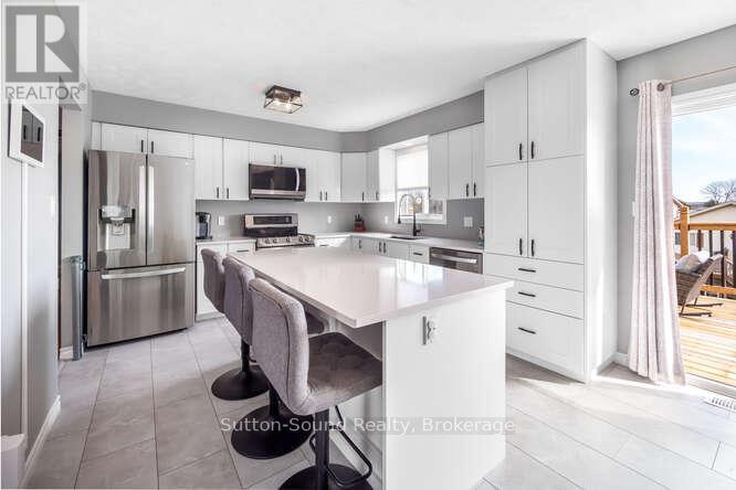 Photo 35 of 2667 8th Avenue E, Owen Sound ON