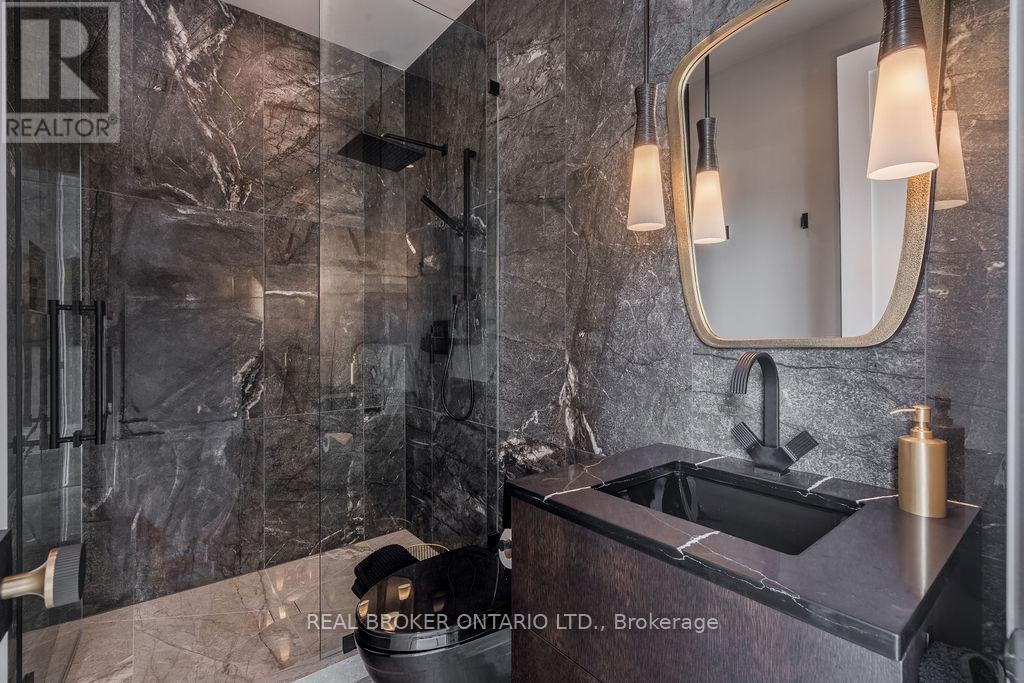 Photo 29 of 4401 805 Carling Avenue, Ottawa ON