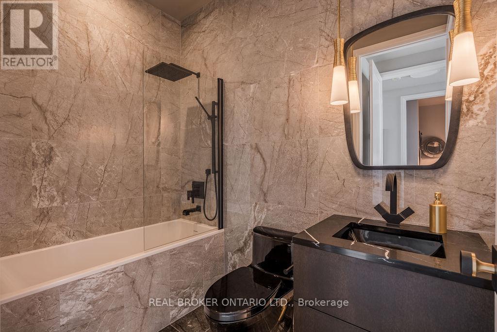 Photo 19 of 4401 805 Carling Avenue, Ottawa ON