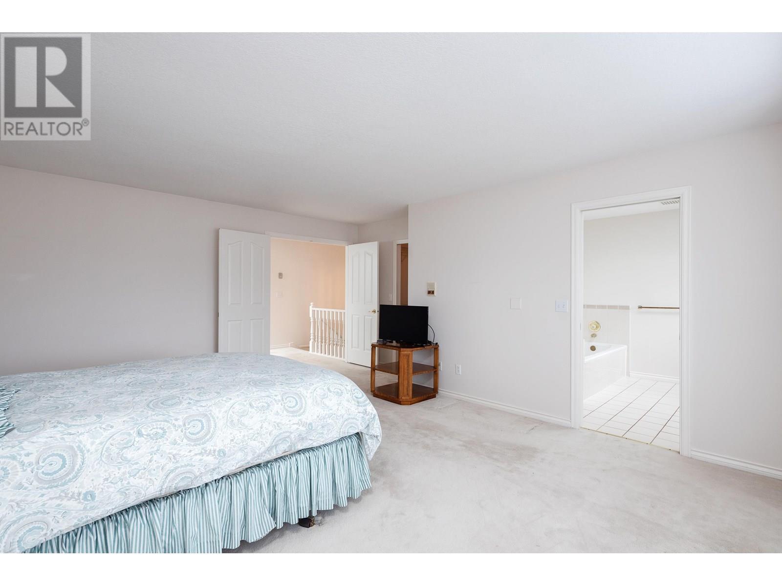 Photo 2 of 20 9311 Dayton Avenue, Richmond BC