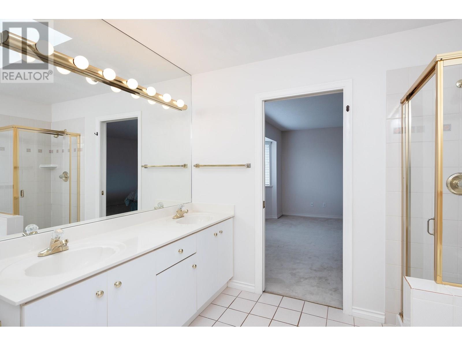 Photo 15 of 20 9311 Dayton Avenue, Richmond BC