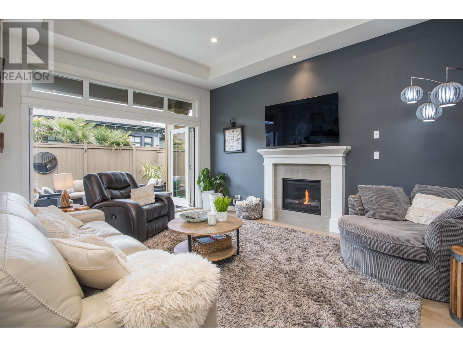 Photo 7 of 5009 Cedar Springs Drive, Tsawwassen BC
