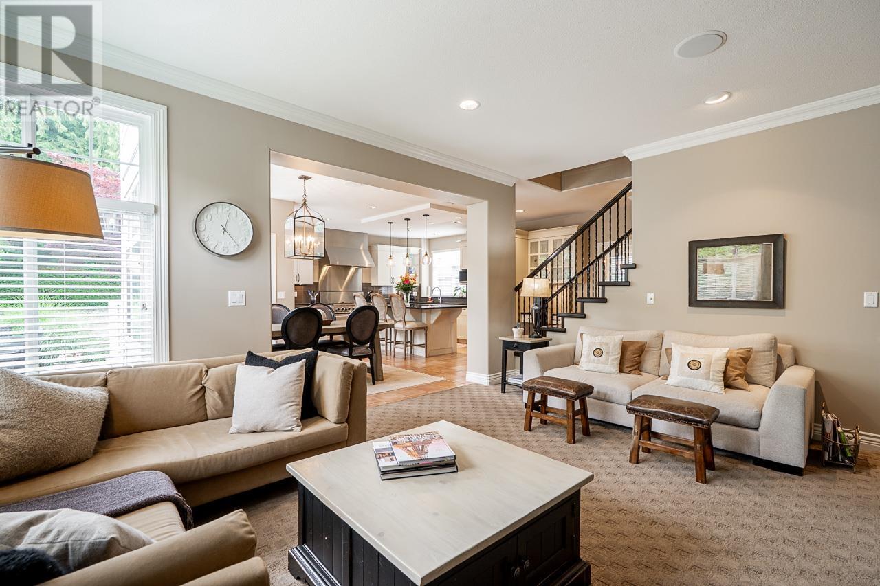 Photo 14 of 3803 Epping Court, Burnaby BC