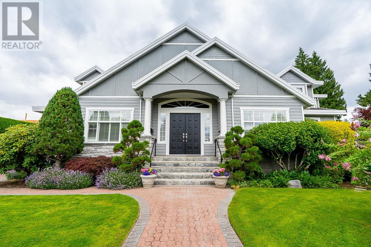 Photo 2 of 3803 Epping Court, Burnaby BC