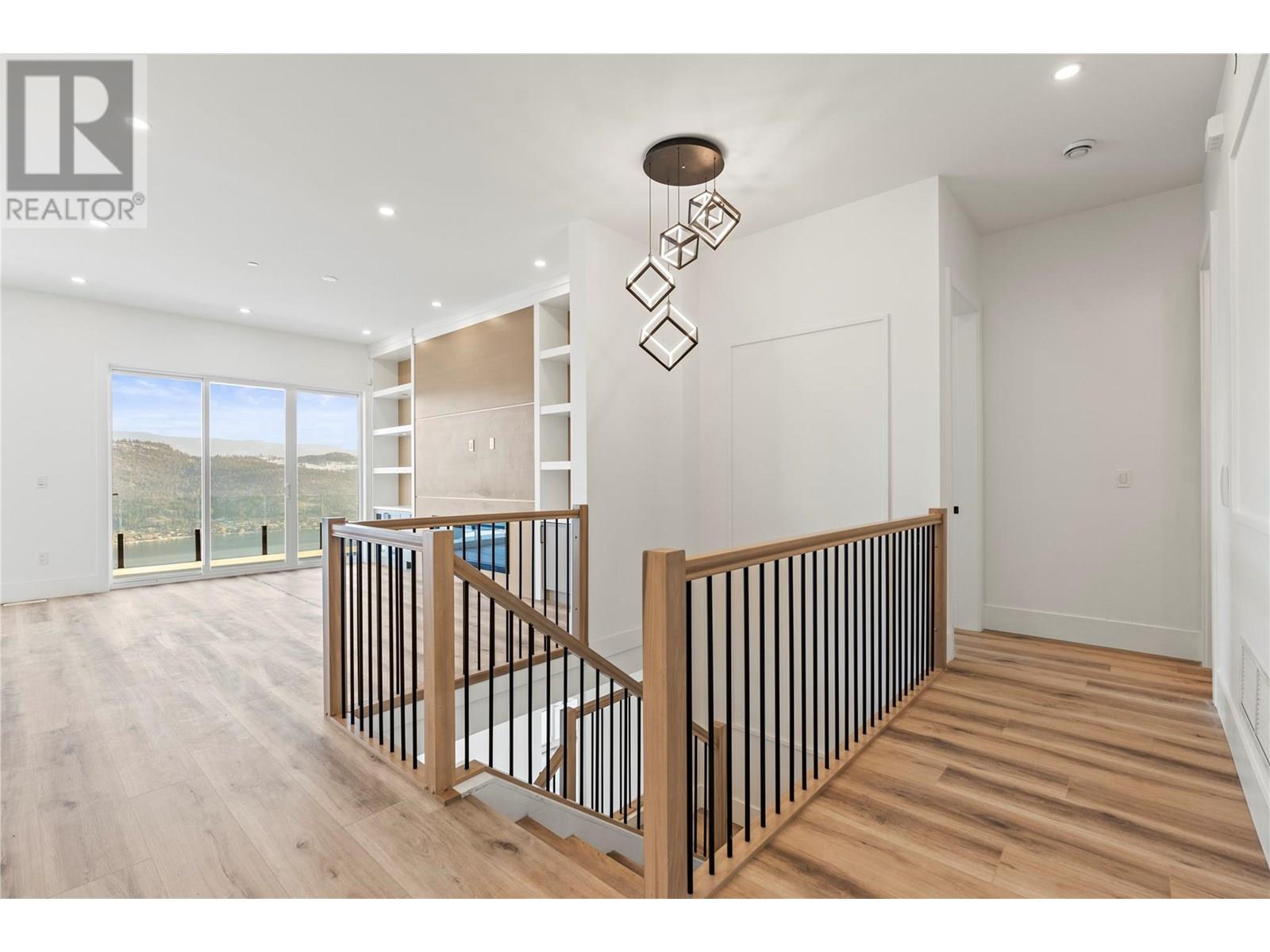  8948 Tavistock Road, Vernon