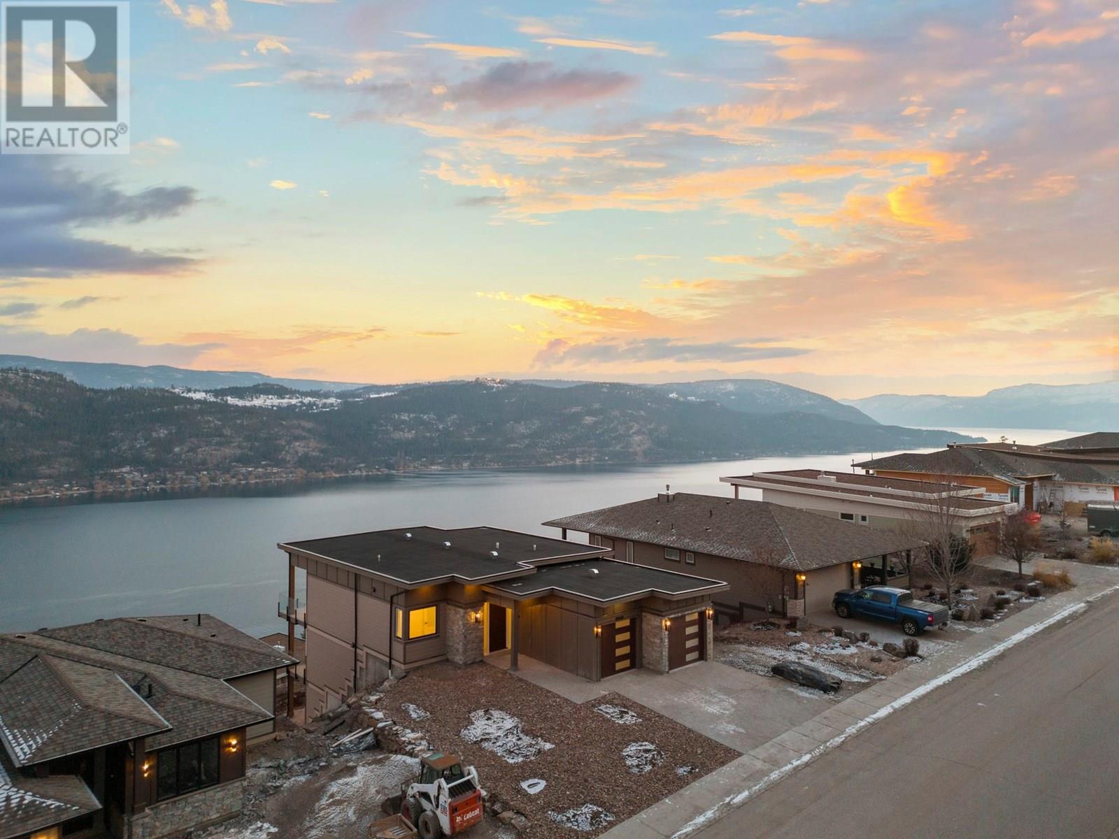  8948 Tavistock Road, Vernon