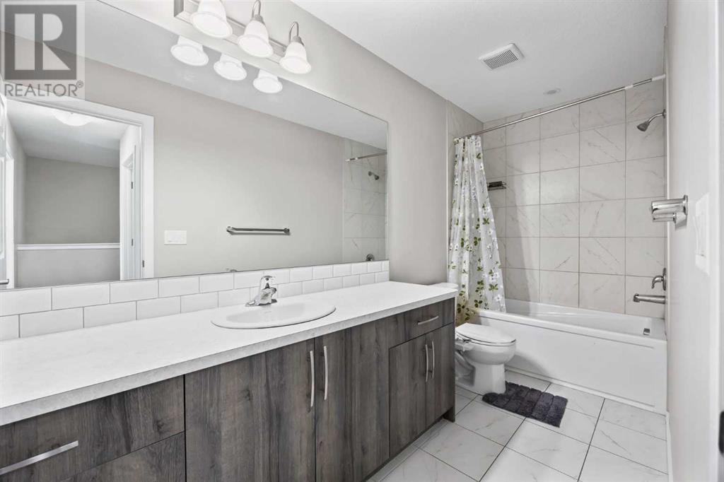 Single Family House for Sale in  Cityside Grove NE Cityscape Calgary 