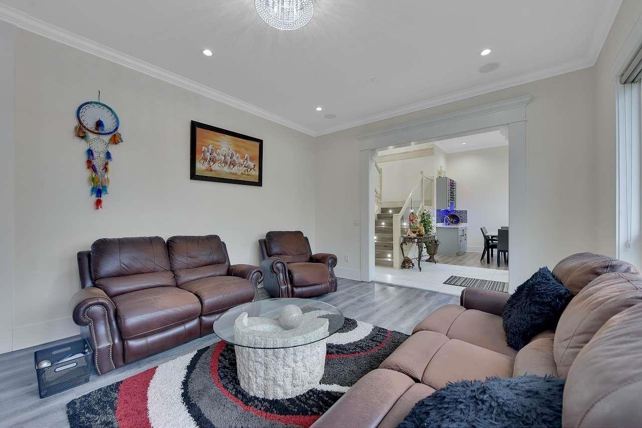 11502 RIVER ROAD, Surrey