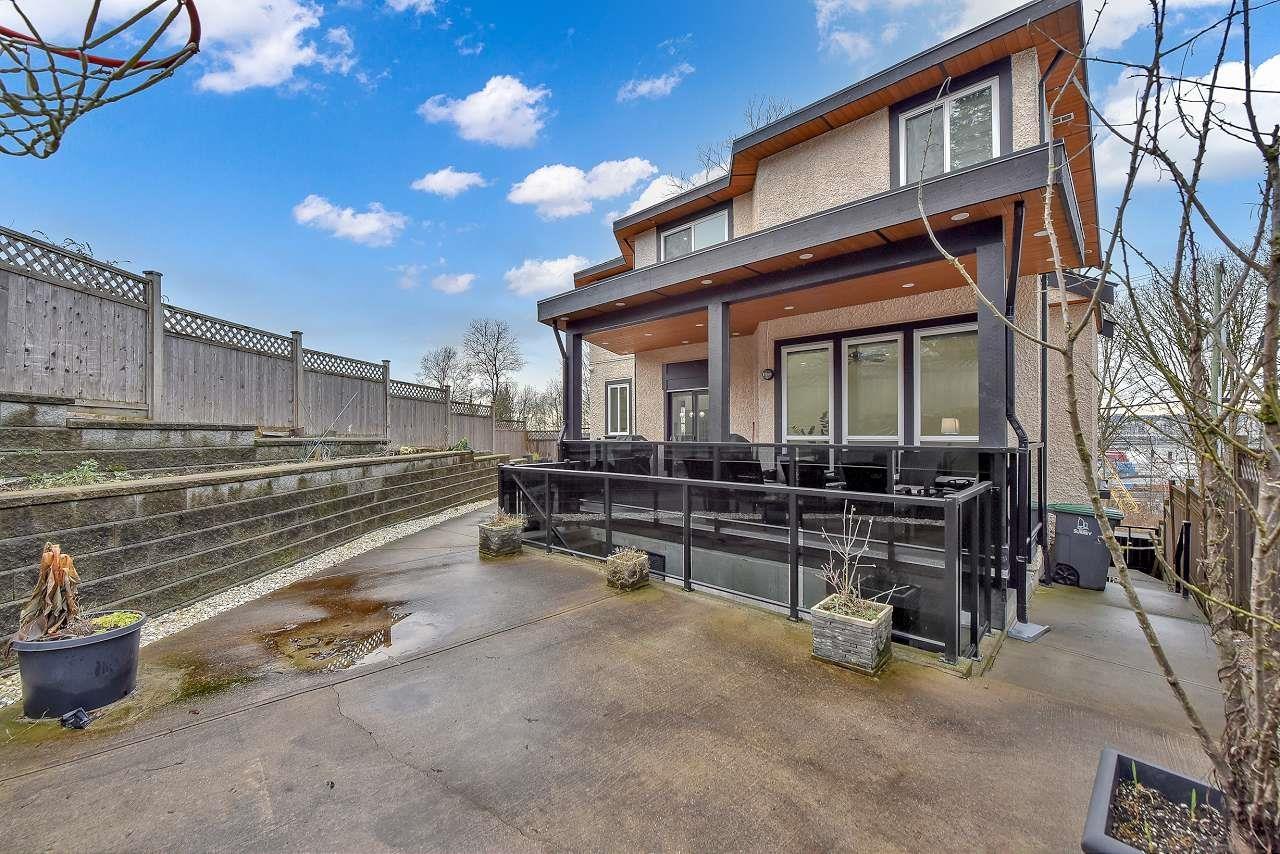 11502 RIVER ROAD, Surrey