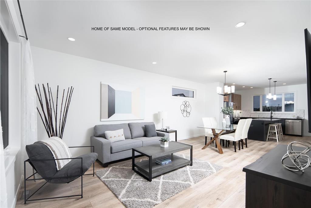 Photo 3 of 174 Emberwell Street, Winnipeg MB