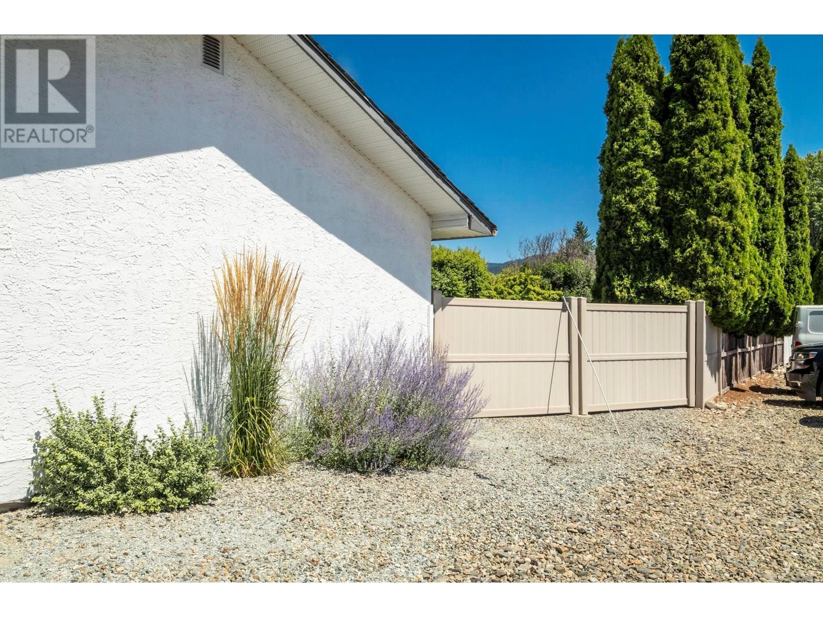  615 Tartan Road, Kelowna