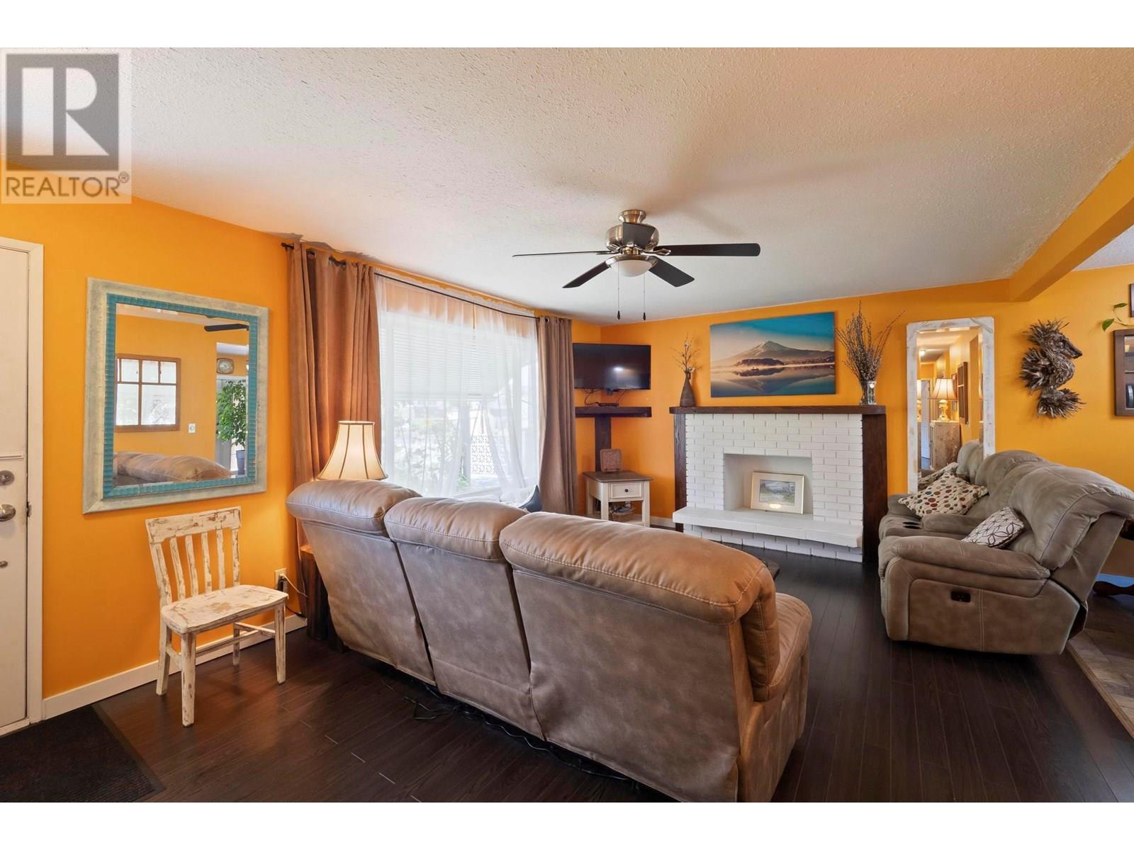  615 Tartan Road, Kelowna