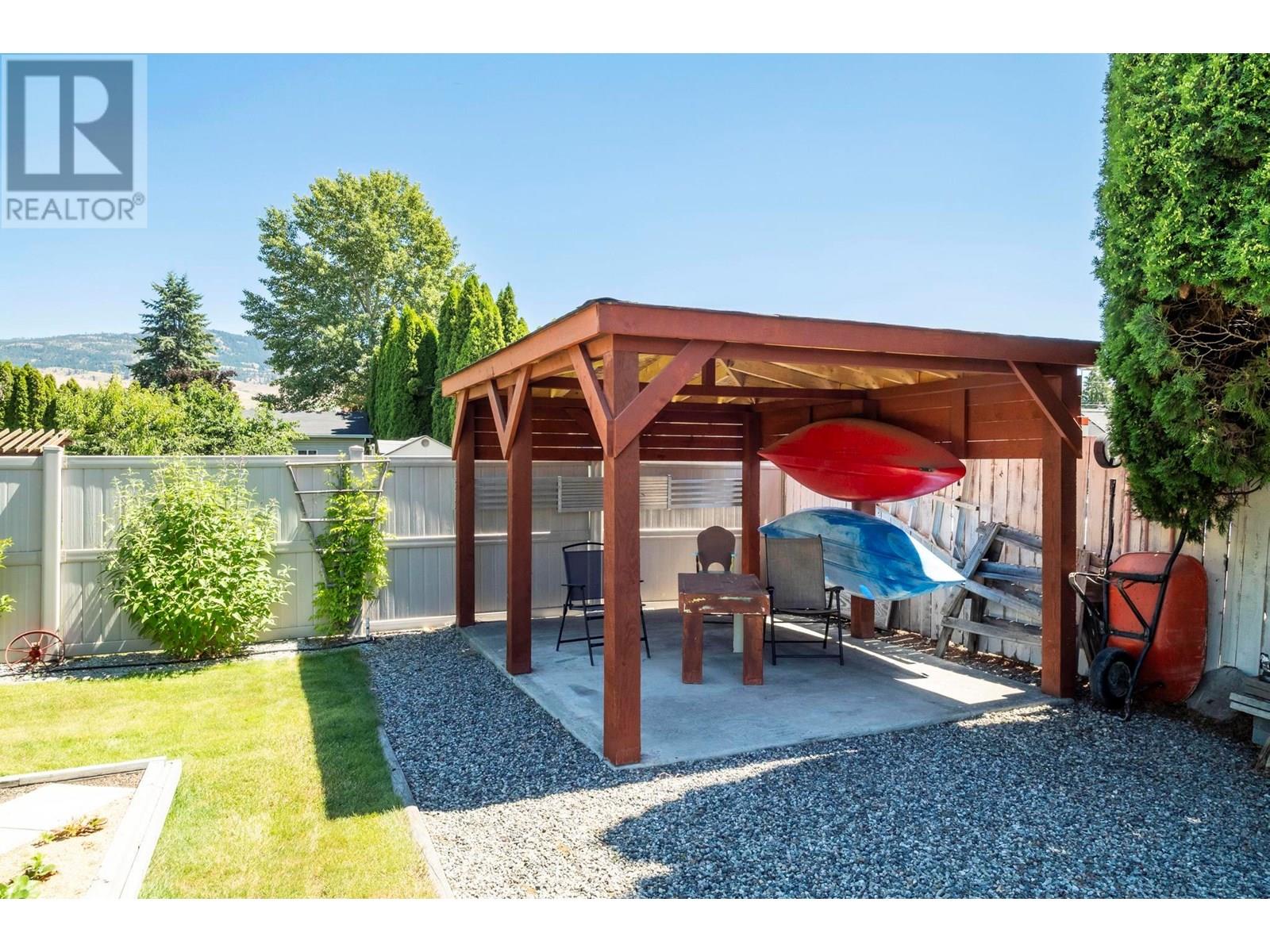  615 Tartan Road, Kelowna