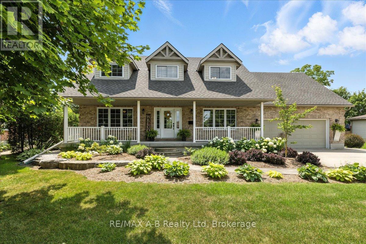 Photo 1 of 214 Jordan Crescent, West Perth ON