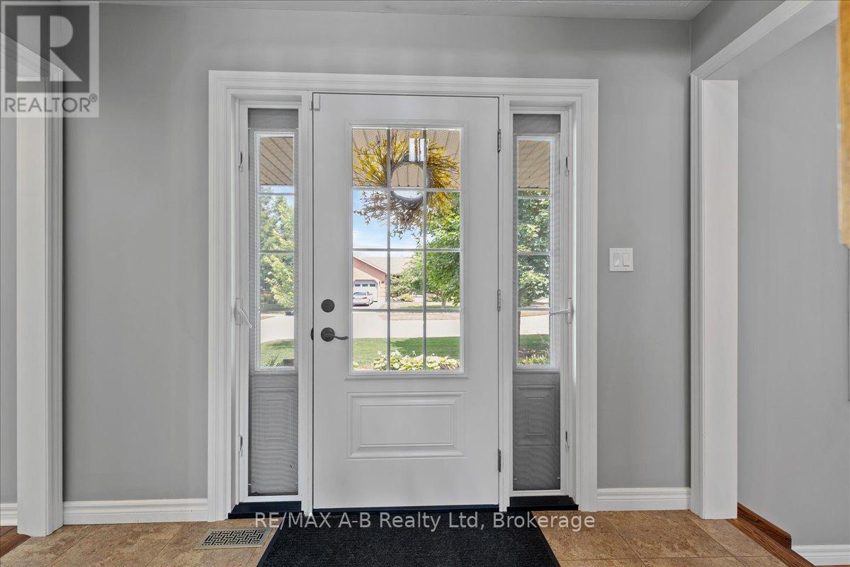 Photo 10 of 214 Jordan Crescent, West Perth ON