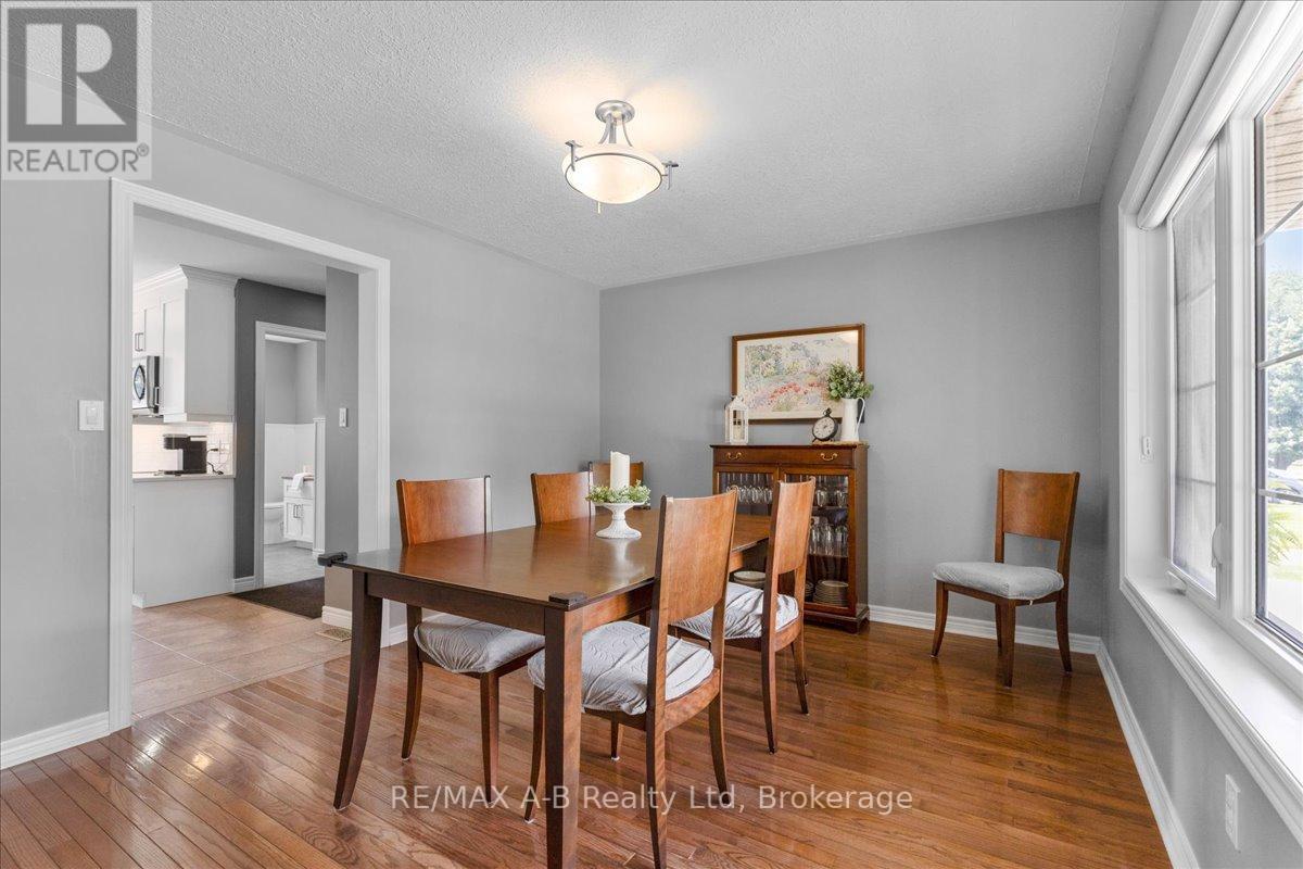 Photo 20 of 214 Jordan Crescent, West Perth ON