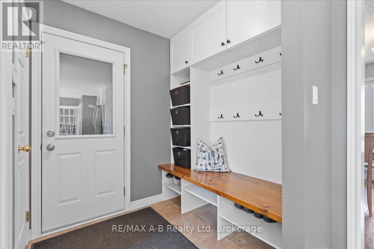 Photo 31 of 214 Jordan Crescent, West Perth ON