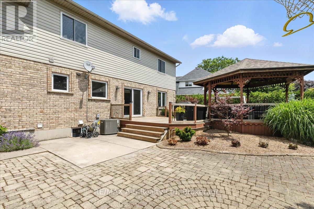 Photo 46 of 214 Jordan Crescent, West Perth ON