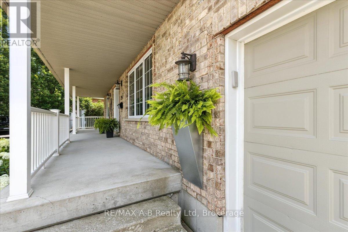 Photo 9 of 214 Jordan Crescent, West Perth ON