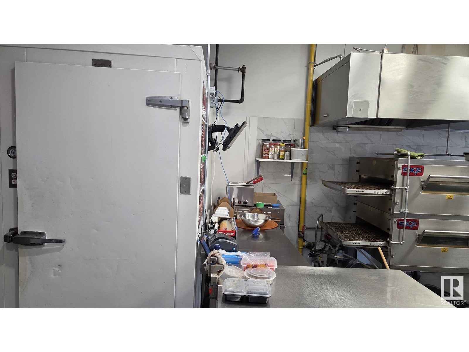 Business for Sale in   ST NW NW Edmonton 