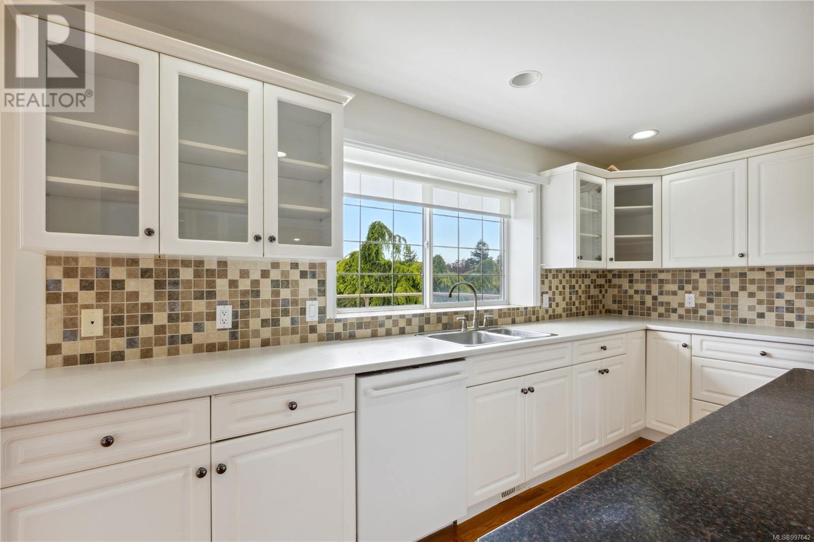 Photo 58 of 1651 Swan Cres, Courtenay BC