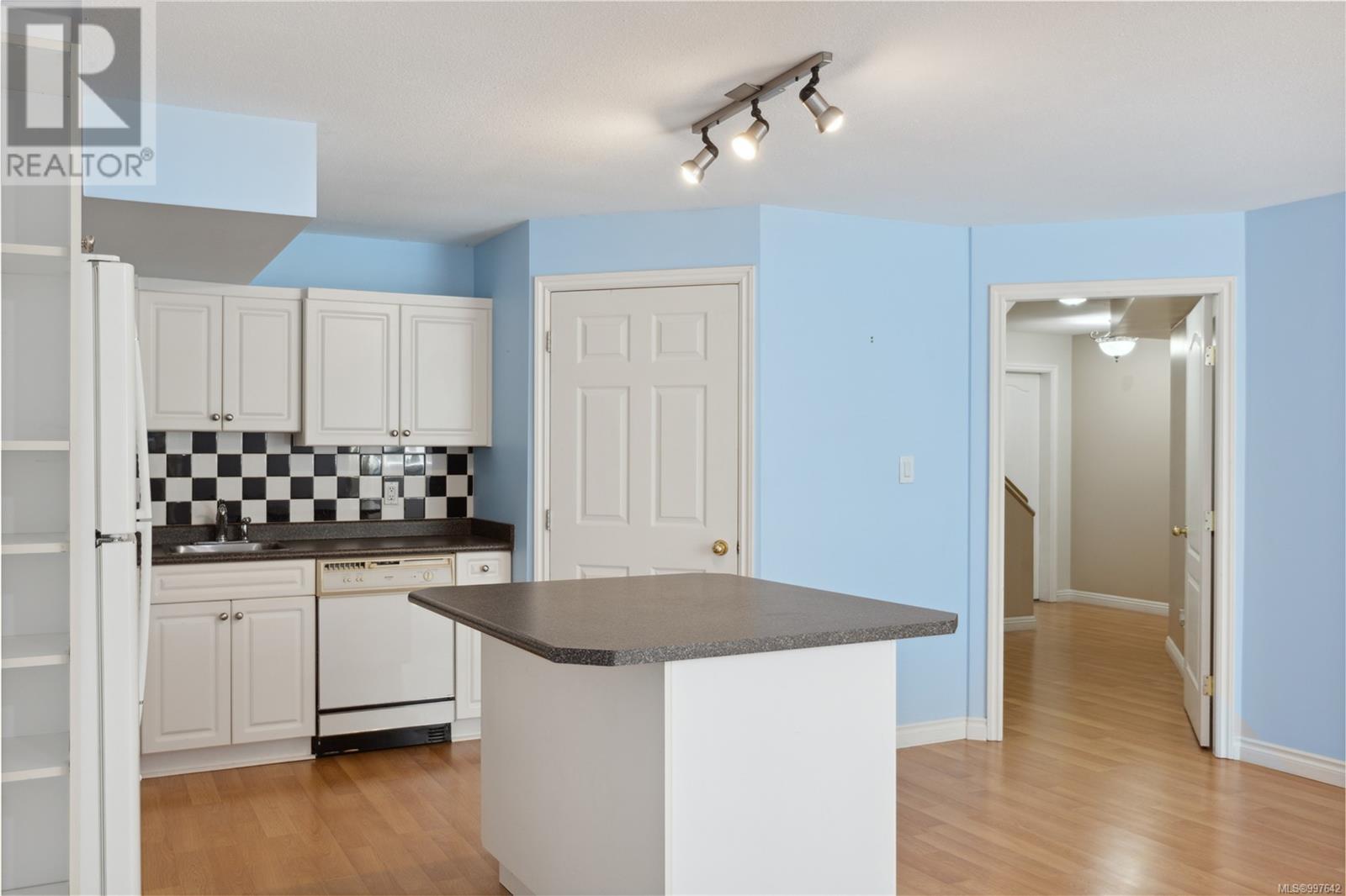 Photo 56 of 1651 Swan Cres, Courtenay BC