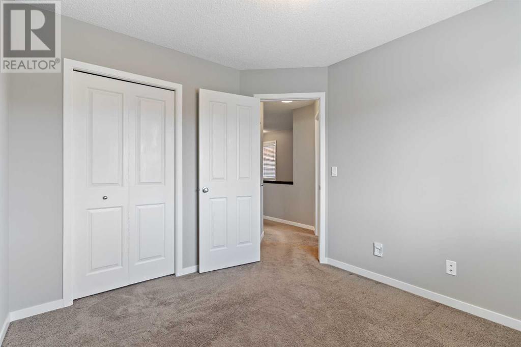 Single Family House for Sale in  New Brighton Park SE New Brighton Calgary 