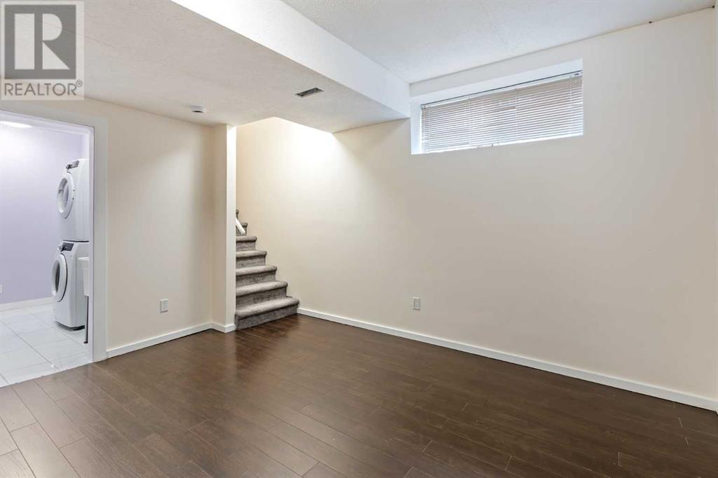 Single Family House for Sale in  New Brighton Park SE New Brighton Calgary 