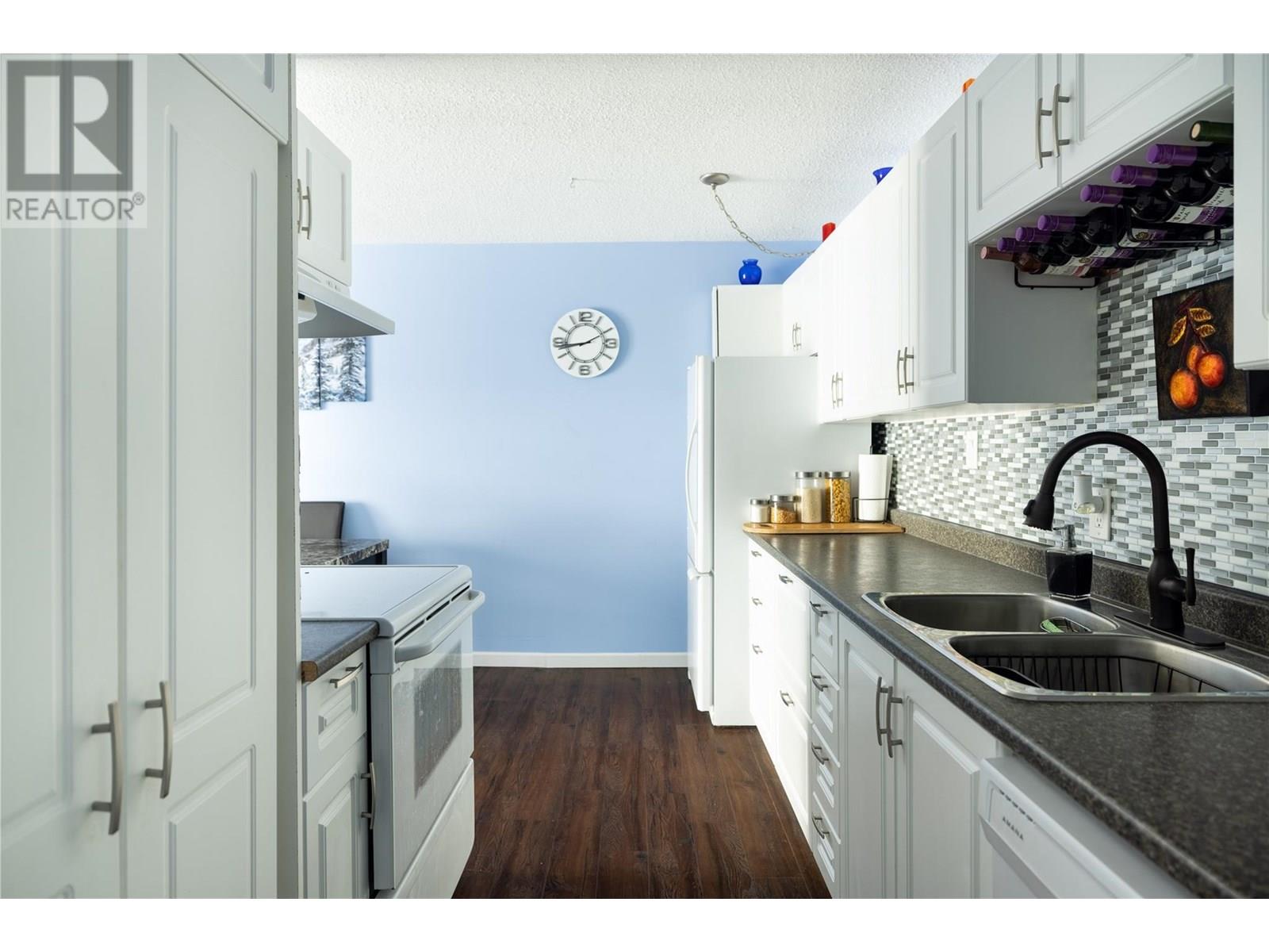 252 715 Leathead Road, Kelowna